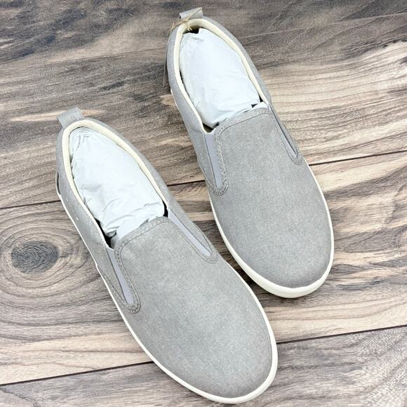 NIB Taos Dandy 8.5M Dandy Slip On Canvas Sneakers Grey Wash - Picture 2 of 11